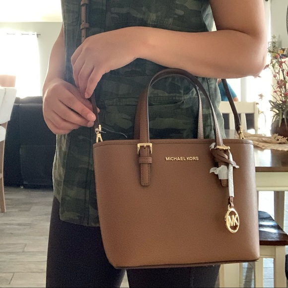 Michael Kors Handbags - New MK tote♥️